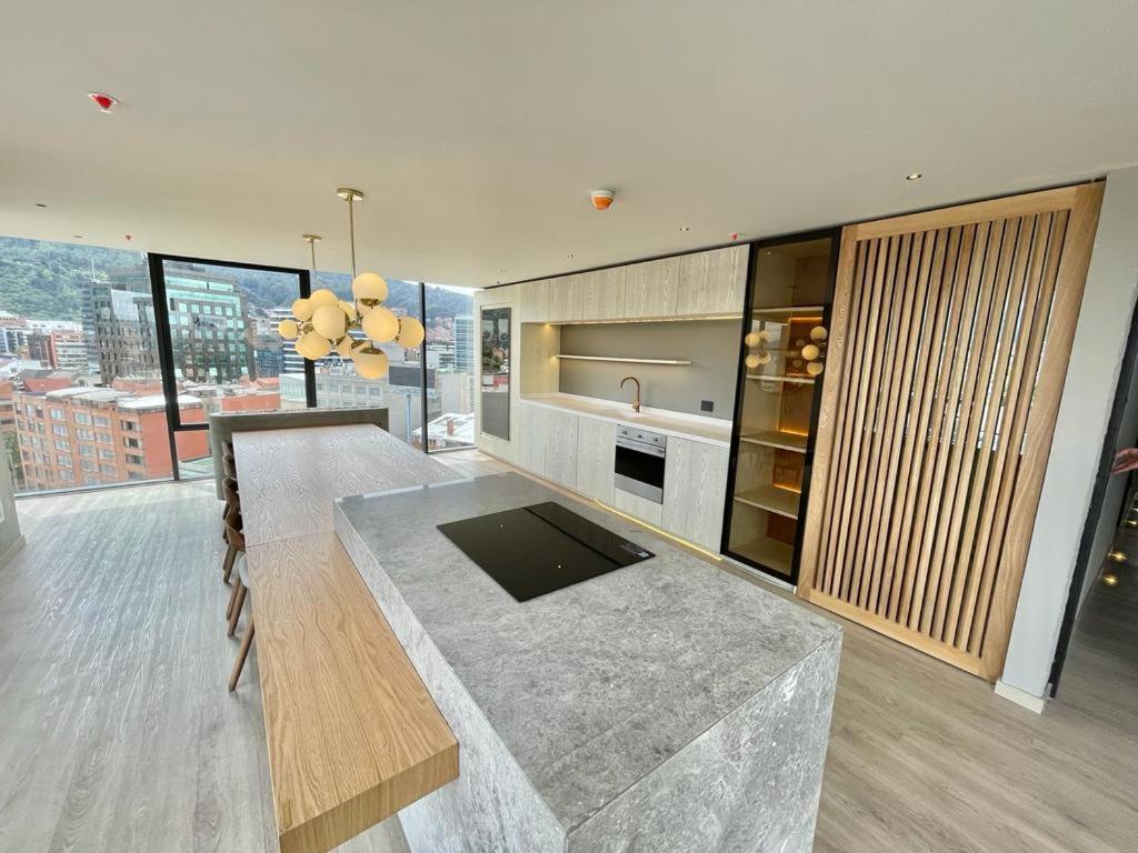 Icon 100 Luxury Apartasuites Bogotá Zewnętrze zdjęcie